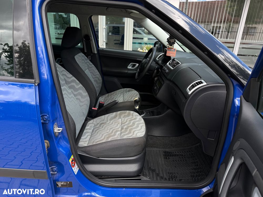 Skoda Fabia 1.2 HTP Ambiente - 14