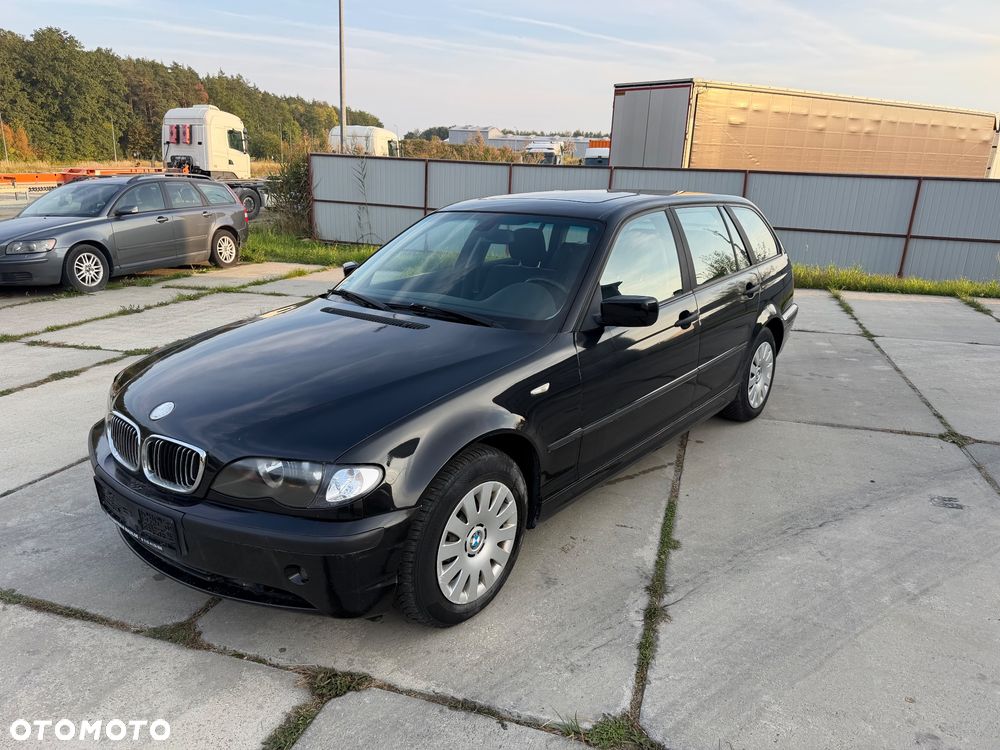 BMW Seria 3 318i - 1