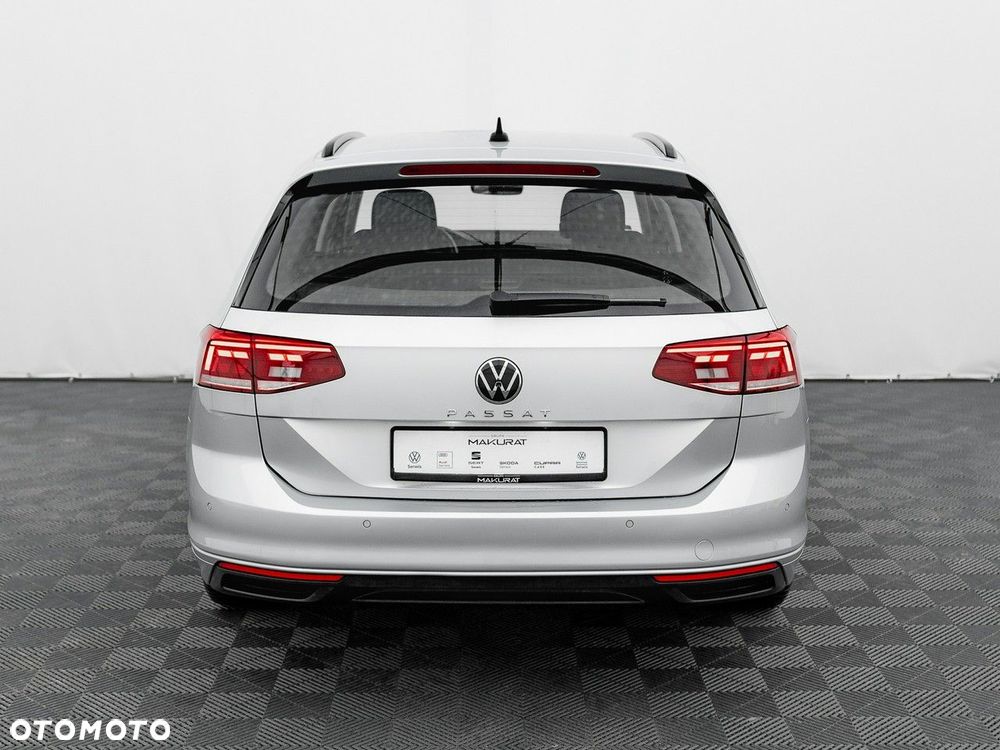Volkswagen Passat 2.0 TSI Business DSG - 11