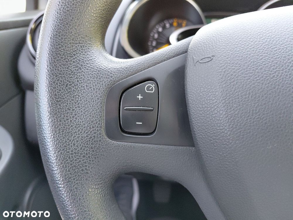 Renault Clio 1.2 16V Alize EU6 - 20