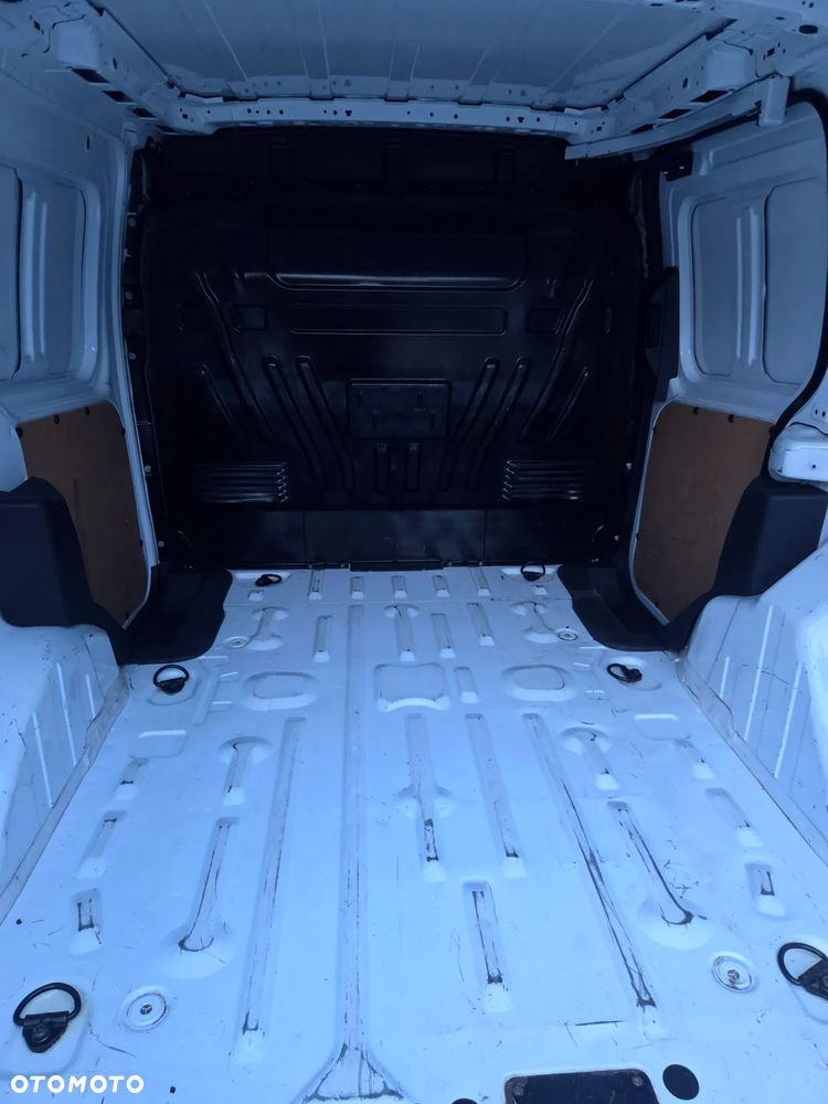 Ford TRANSIT CONNECT - 11