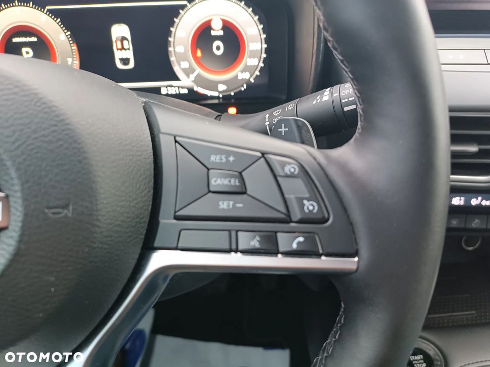 Nissan Juke 1.0 DIG-T N-Connecta DCT - 10