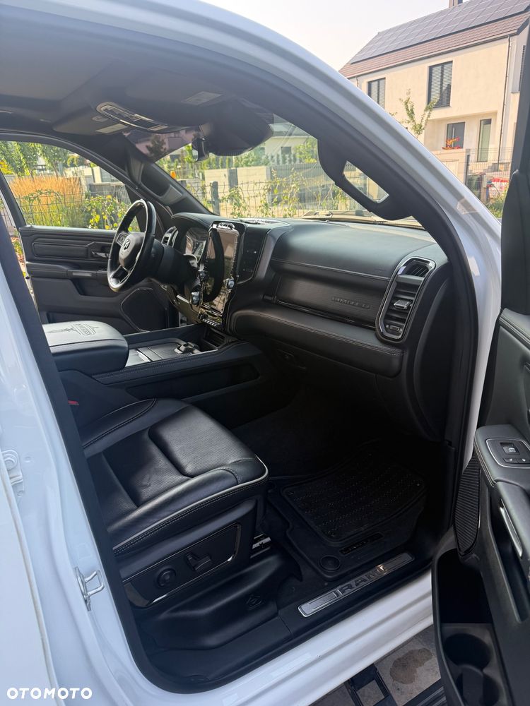 RAM 1500 5.7 Crew Cab Limited - 20