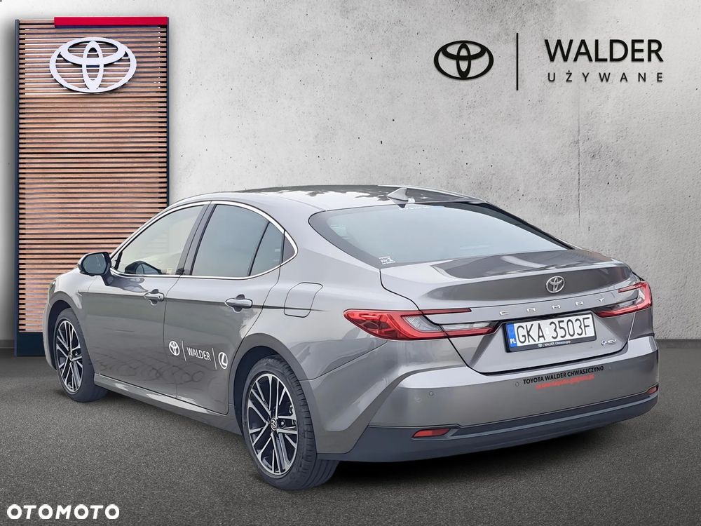 Toyota Camry 2.5 Hybrid Executive CVT - 5