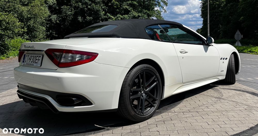 Maserati GranCabrio Sport - 5