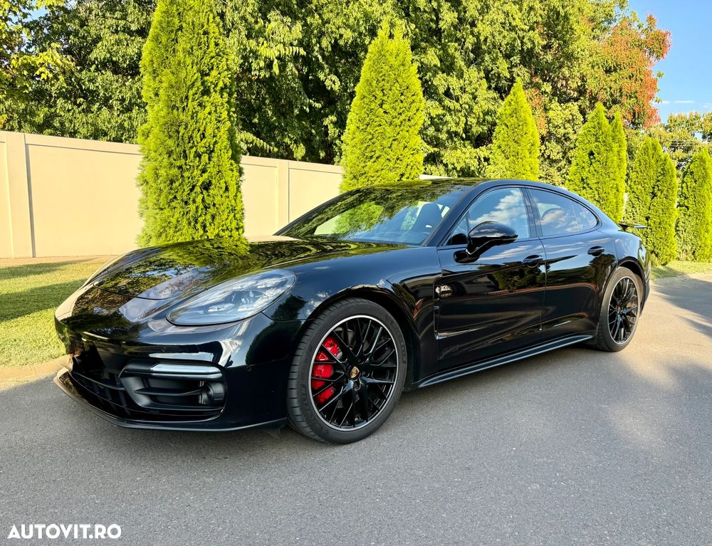 Porsche Panamera GTS - 2