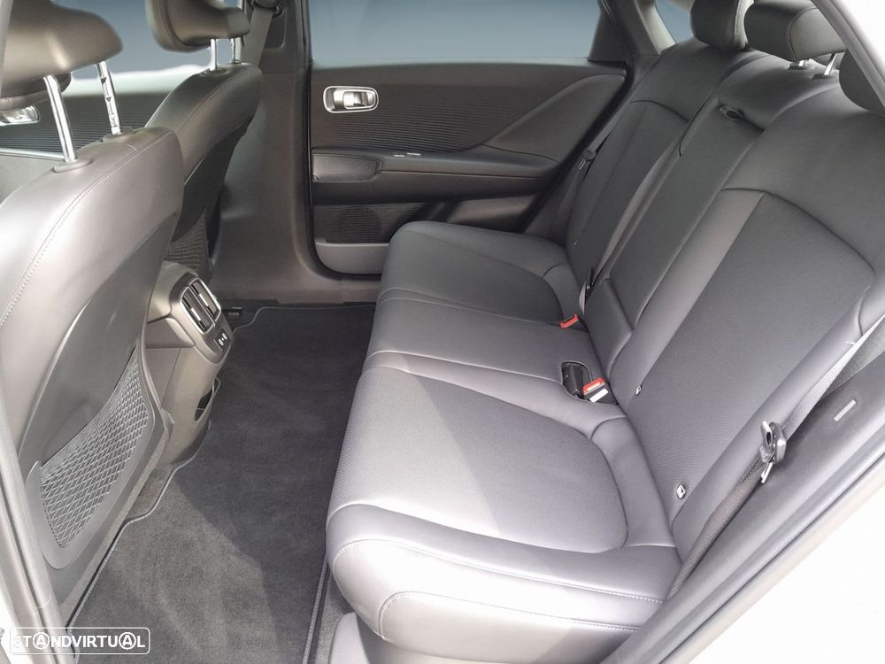 Hyundai Ioniq 6 77 kWh Vanguard - 13