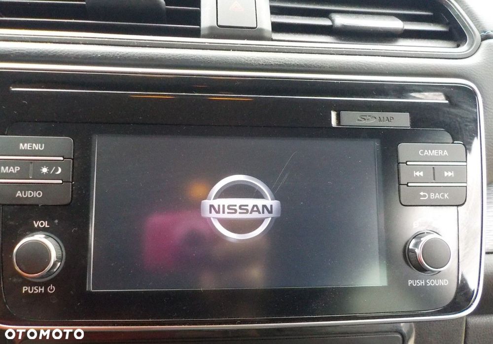 Nissan Leaf - 32