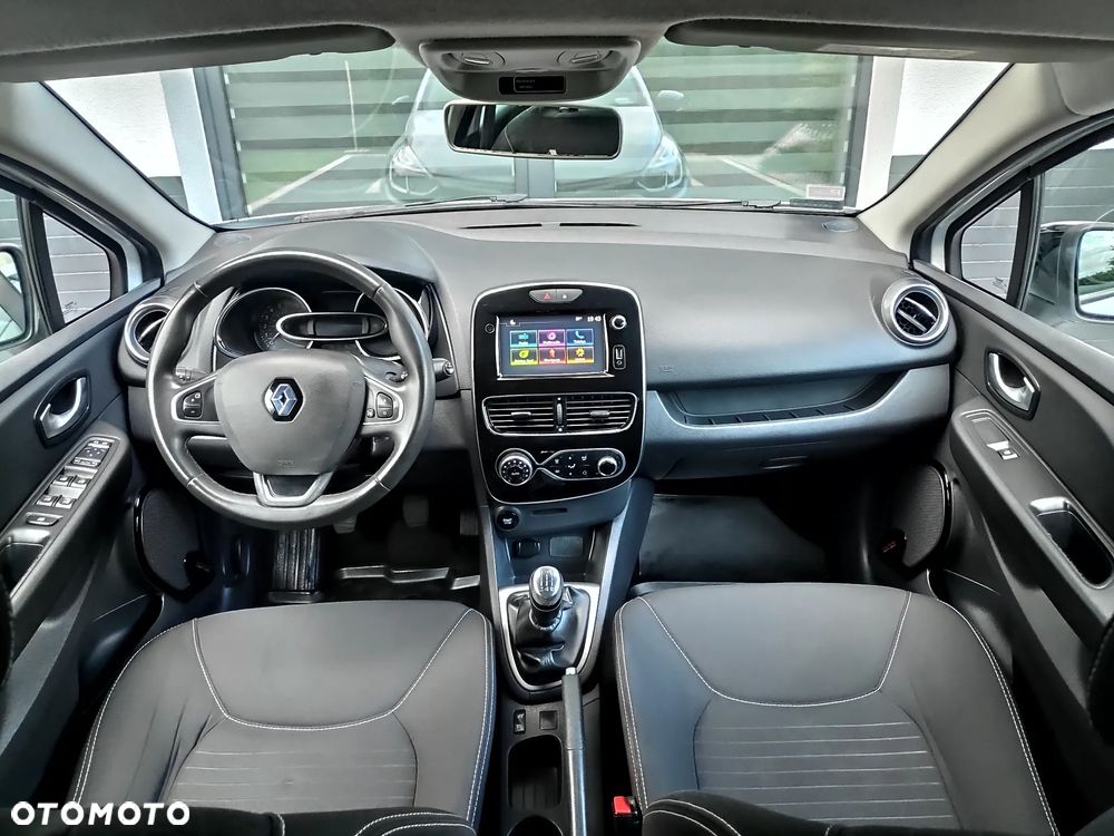 Renault Clio 1.2 16V Limited - 8