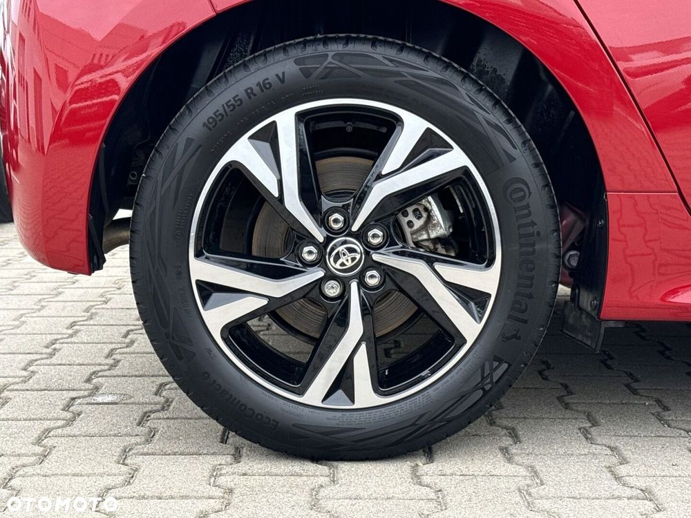 Toyota Yaris Hybrid 1.5 Style - 26