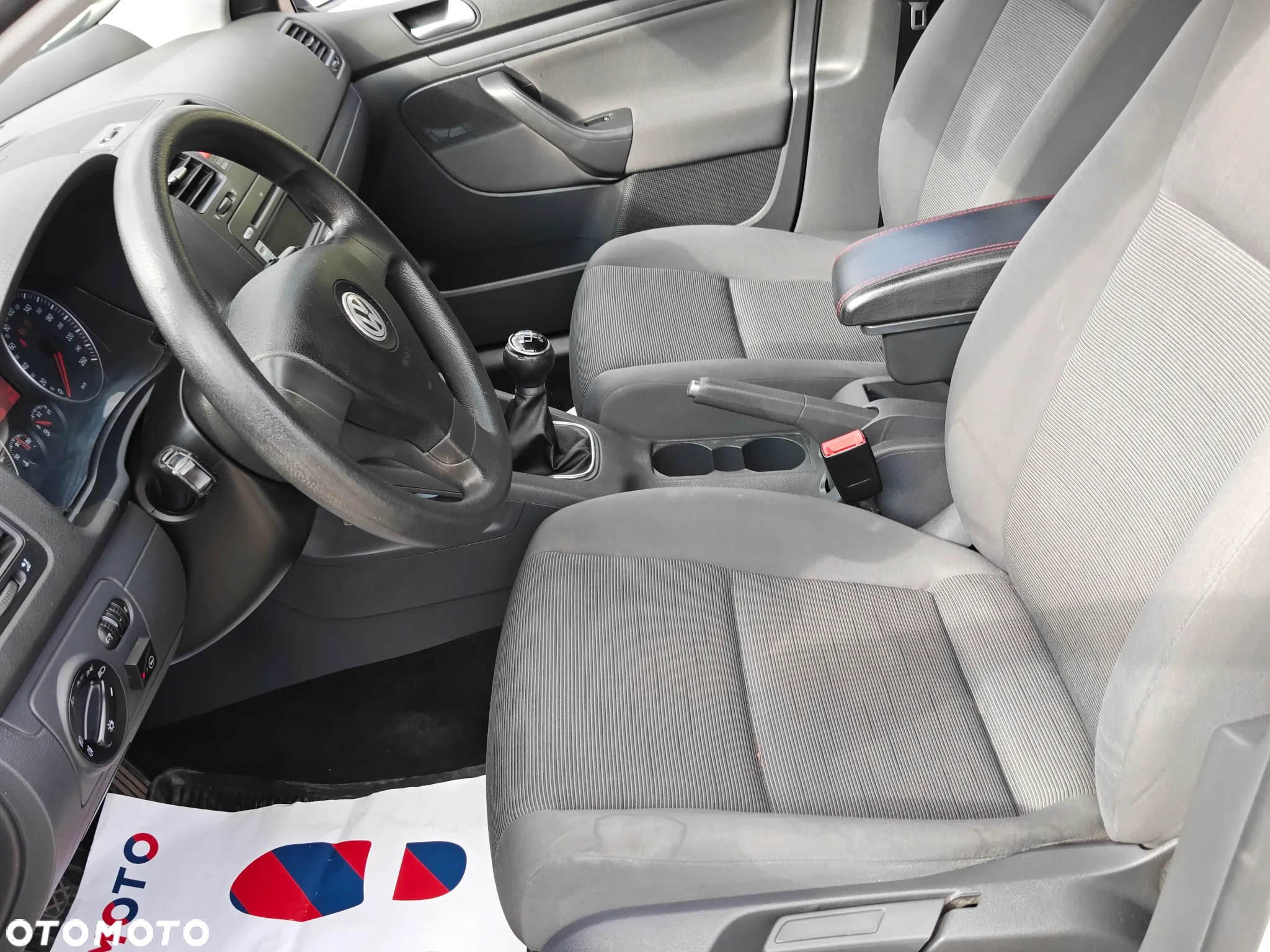 Volkswagen Golf 1.6 Edition - 10