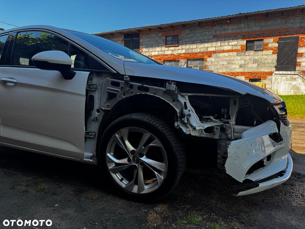 Opel Astra 1.6 CDTI DPF ecoFLEX Start/Stop Exklusiv - 8