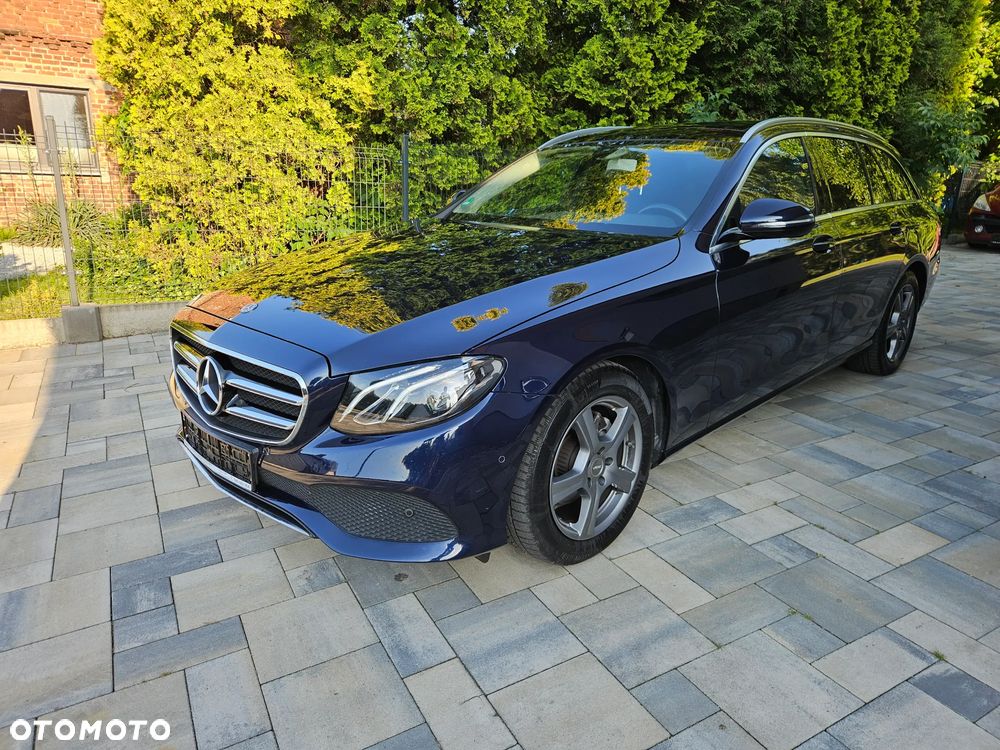 Mercedes-Benz Klasa E 220 d Avantgarde - 1