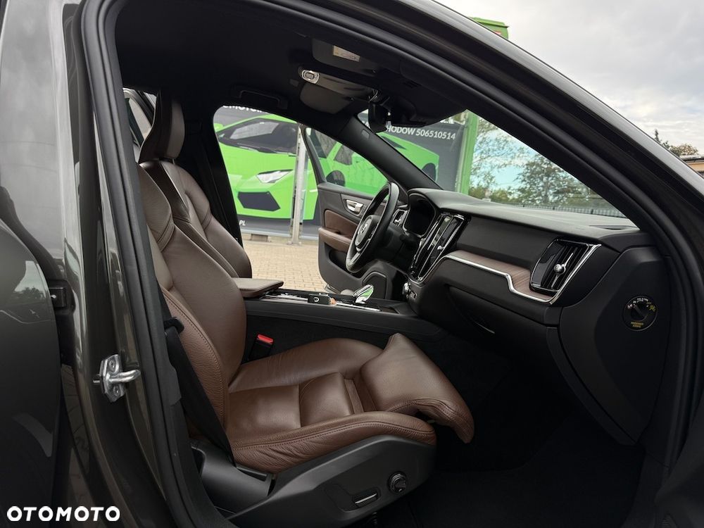 Volvo S60 - 34