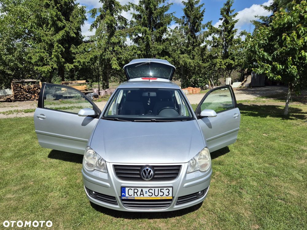 Volkswagen Polo - 8