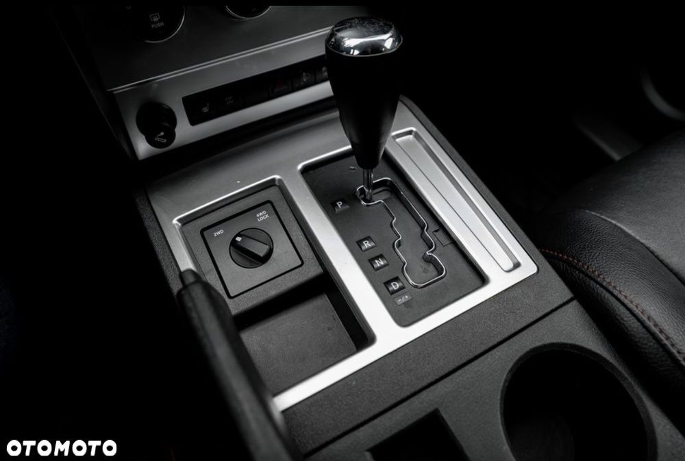 Dodge Nitro 4.0 Automatik R/T - 33