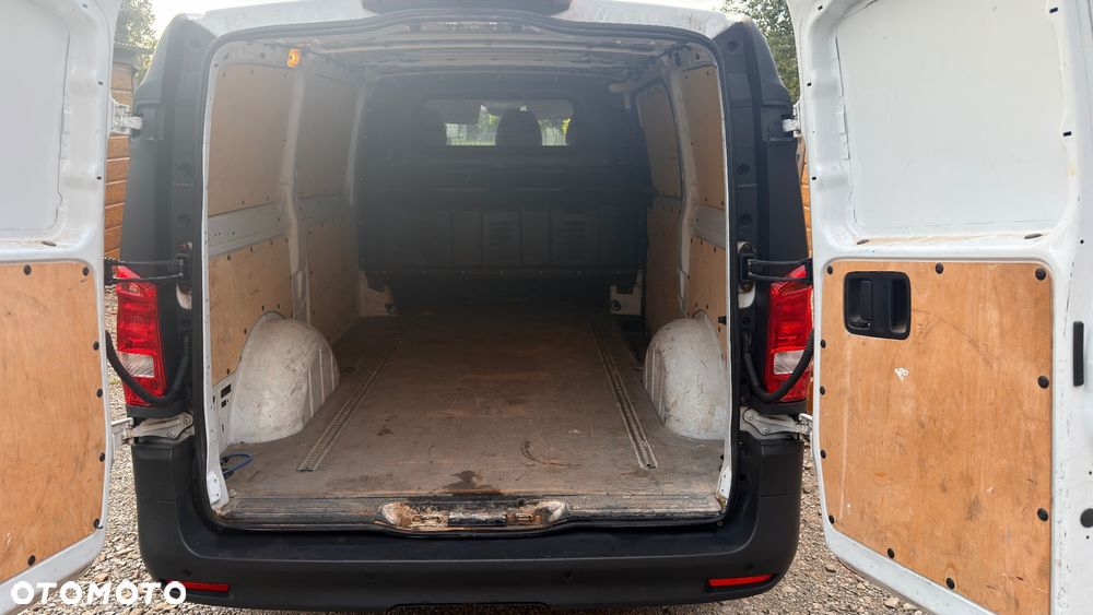 Mercedes-Benz Vito - 29
