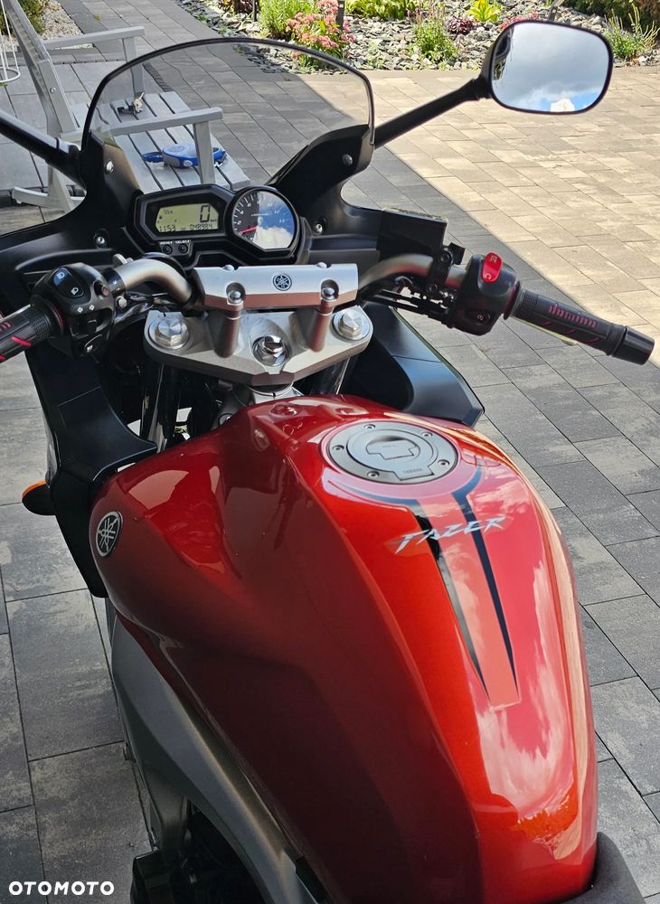 Yamaha FZ6 - 24