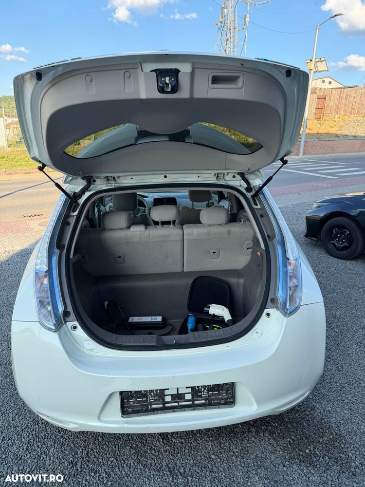 Nissan LEAF 24 kWh (ohne Batterie) Visia + - 7