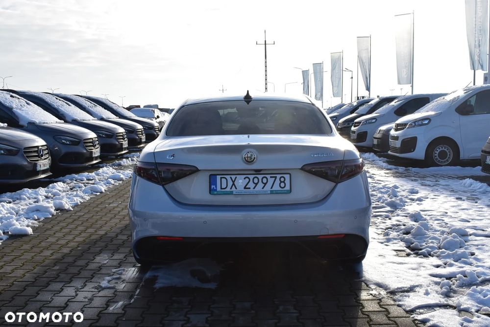 Alfa Romeo Giulia 2.0 Turbo Veloce Q4 - 7