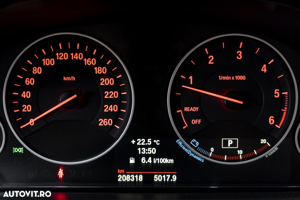 BMW Seria 3 320d xDrive Aut. - 11
