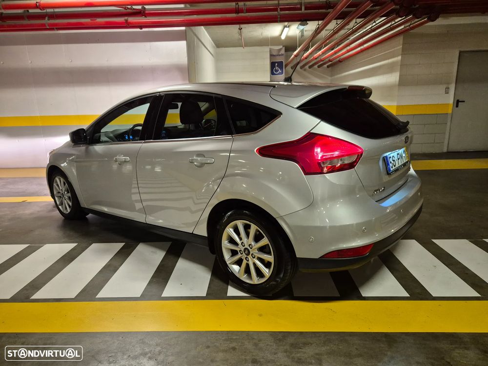 Ford Focus 1.0 SCTi Titanium - 11