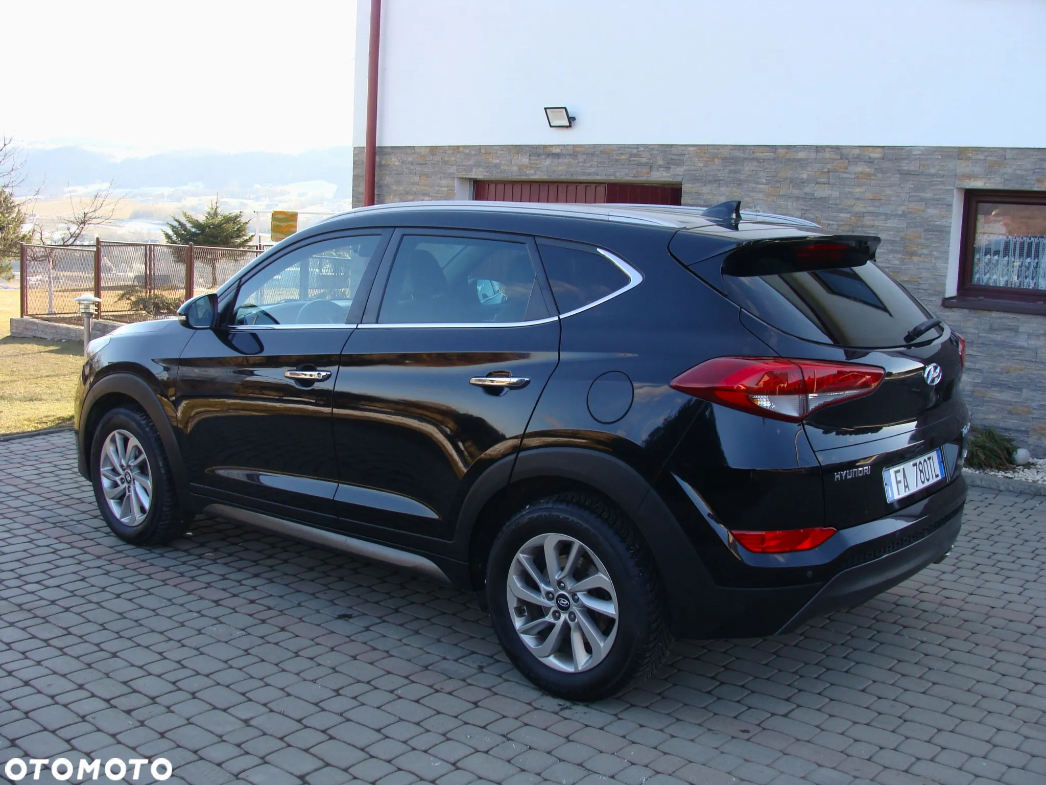 Hyundai Tucson 2.0 CRDi 4WD Automatik Passion - 4