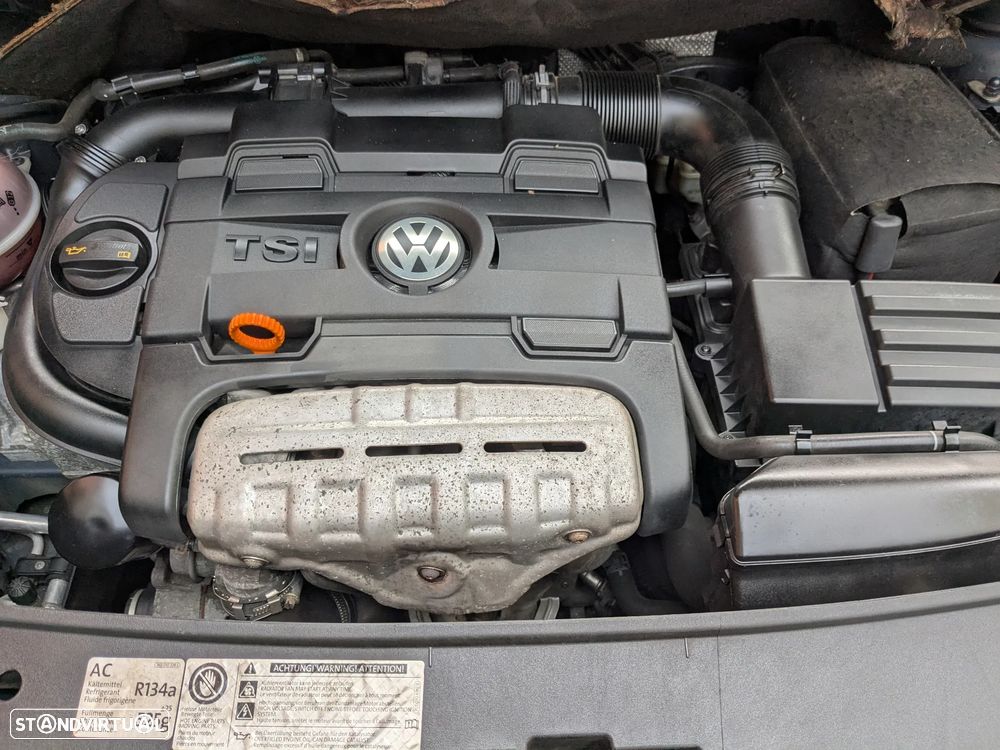 VW Touran 1.4 TSI Highline - 14