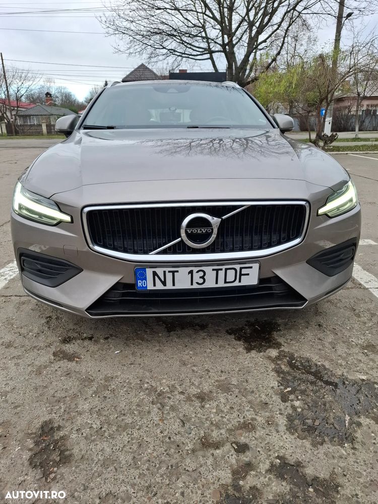 Volvo V60 D3 R-Design - 6