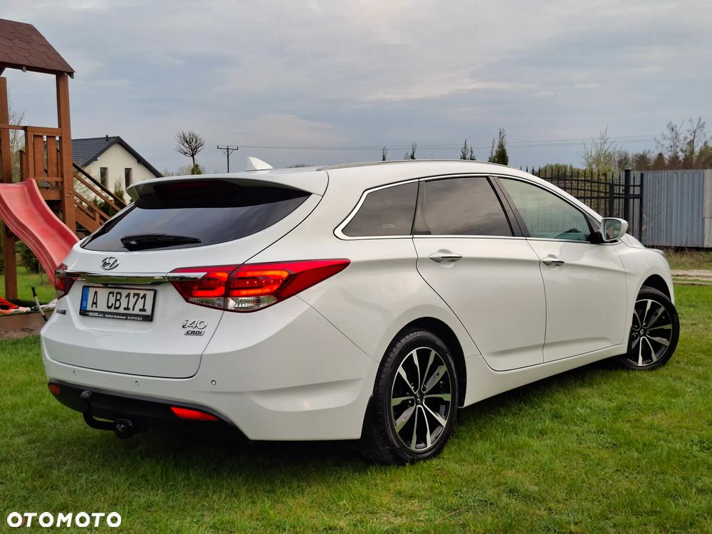 Hyundai i40 Kombi 1.7 CRDi Premium - 3