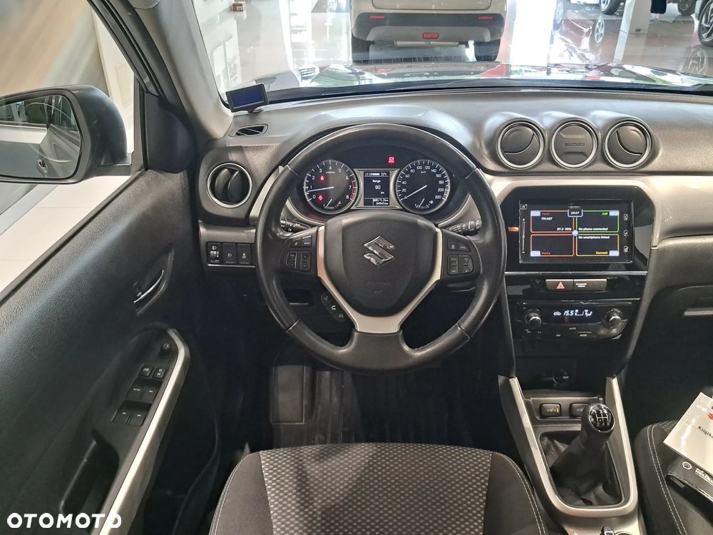 Suzuki Vitara 1.6 Premium 4WD - 10
