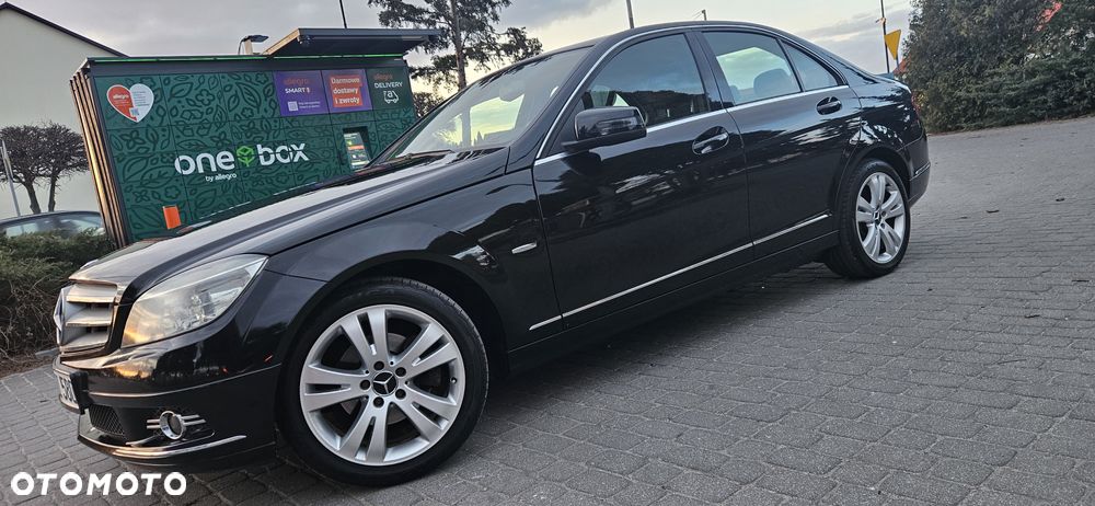 Mercedes-Benz Klasa C 180 BlueEFFICIENCY Avantgarde - 8