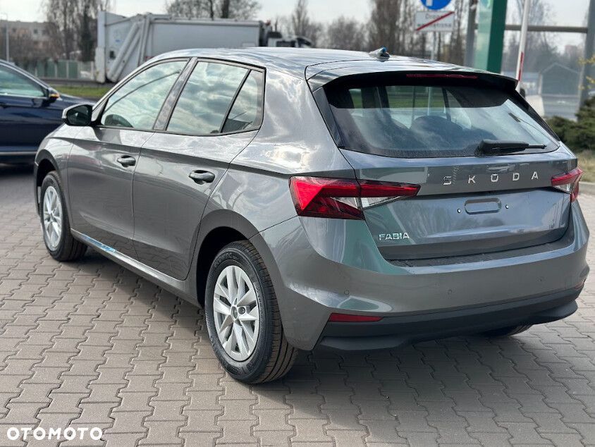 Skoda Fabia - 5