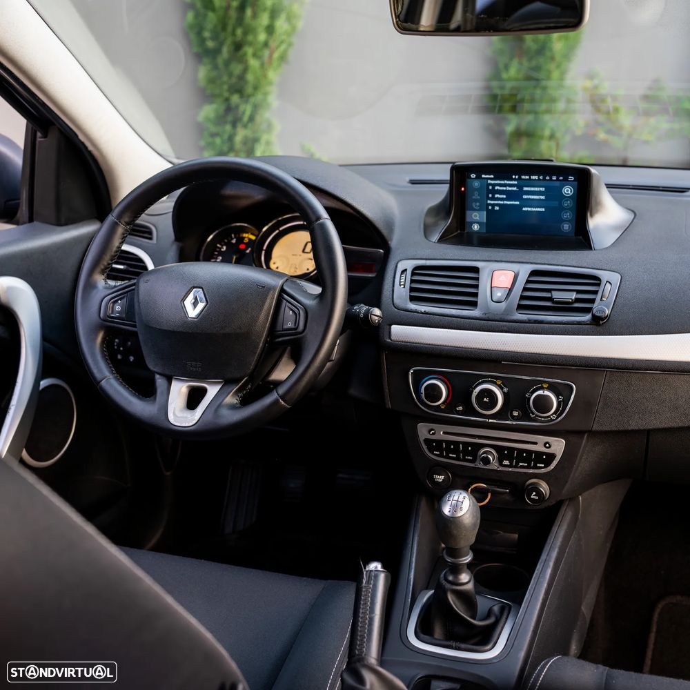 Renault Mégane Sport Tourer 1.5 dCi Dynamique S - 4