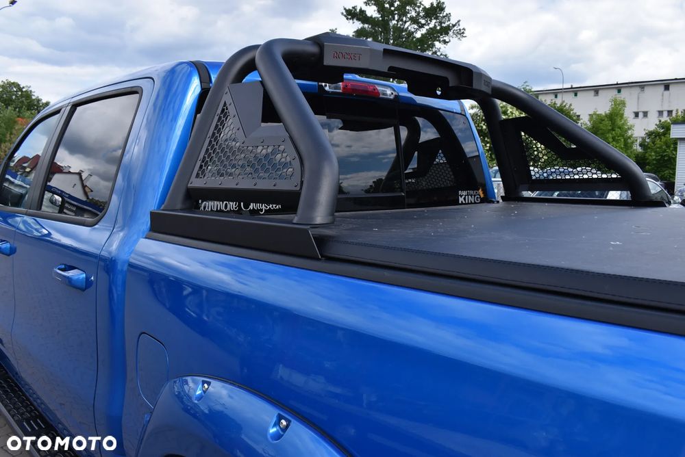 RAM 1500 Crew Cab Sport - 12