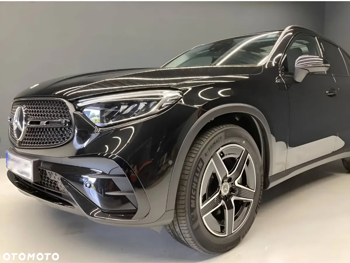 Mercedes-Benz GLC 200 4-Matic - 4