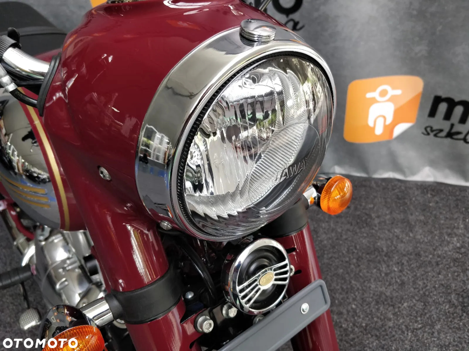 Jawa 300 CL - 10