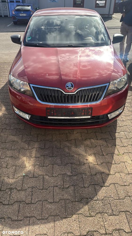 Skoda RAPID 1.2 TSI Active - 3