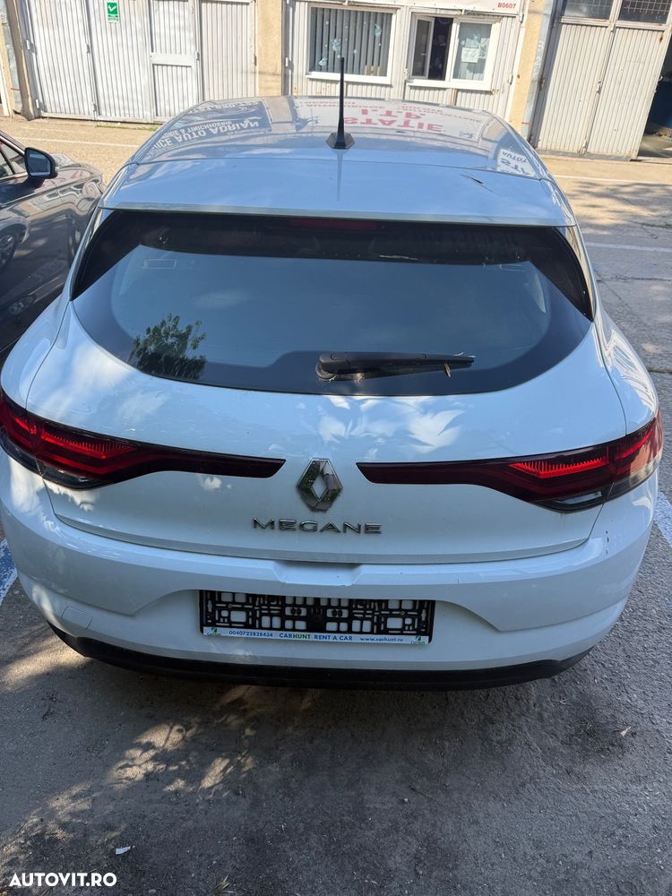 RENAULT Megane