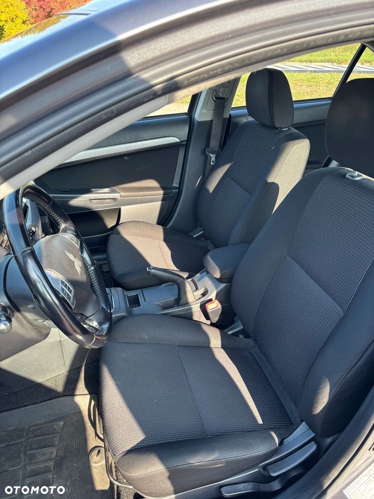 Mitsubishi Lancer 1.8 Inform - 21
