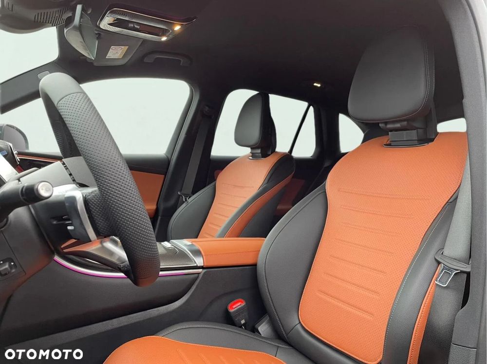 Mercedes-Benz GLC - 14