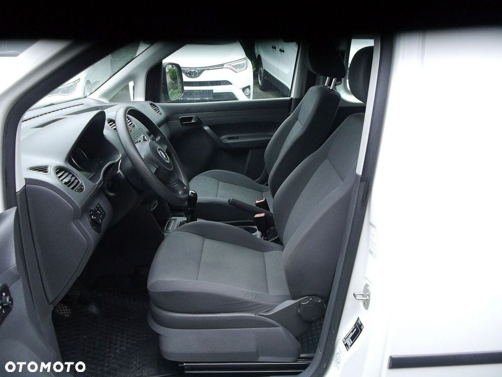 Volkswagen Caddy - 18