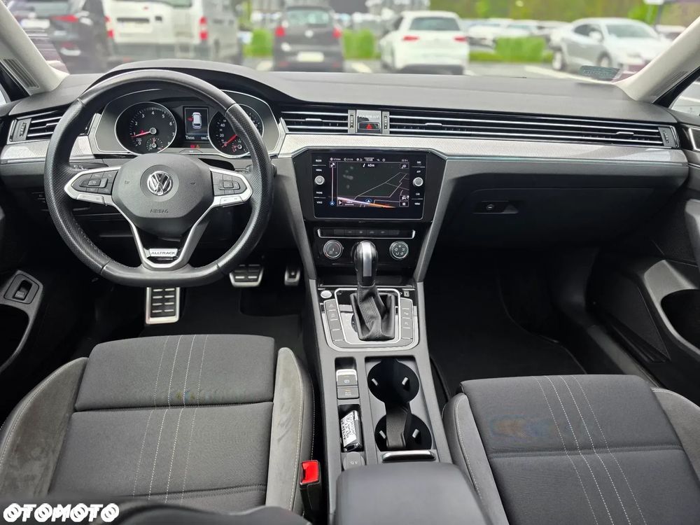 Volkswagen Passat Alltrack - 13