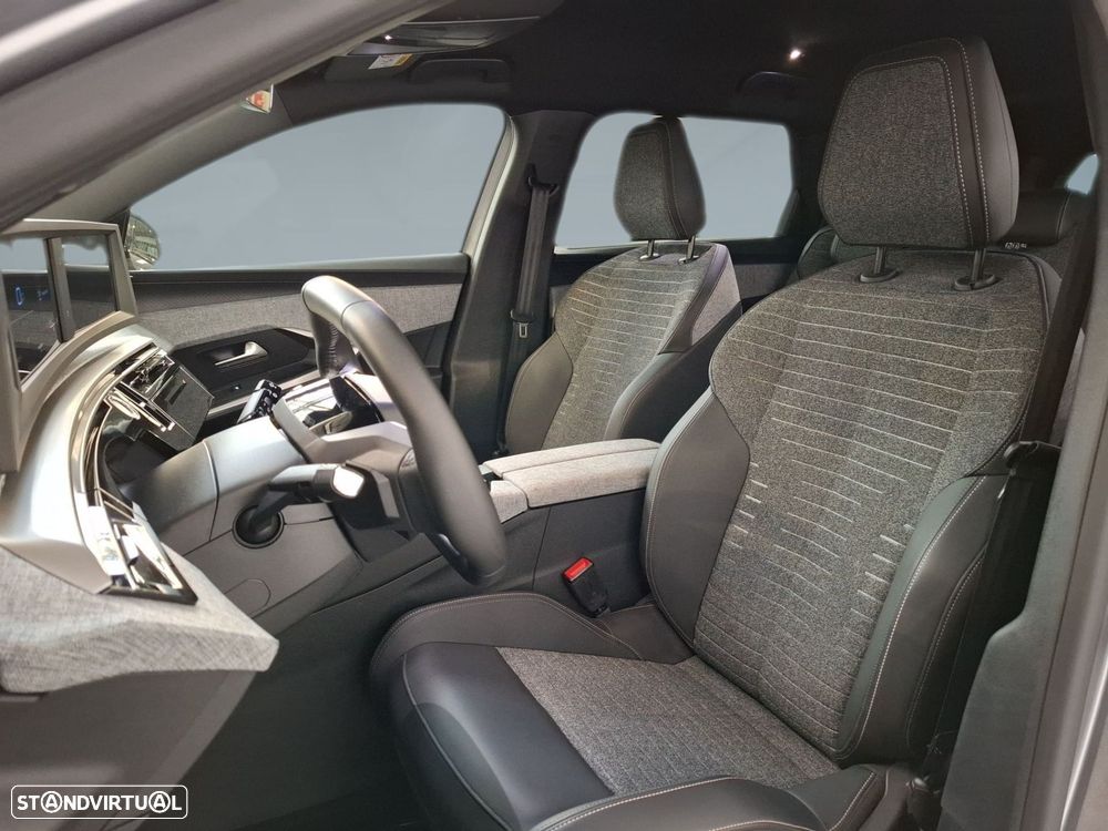 Peugeot 5008 1.2 Hybrid Allure e-DCS6 - 11