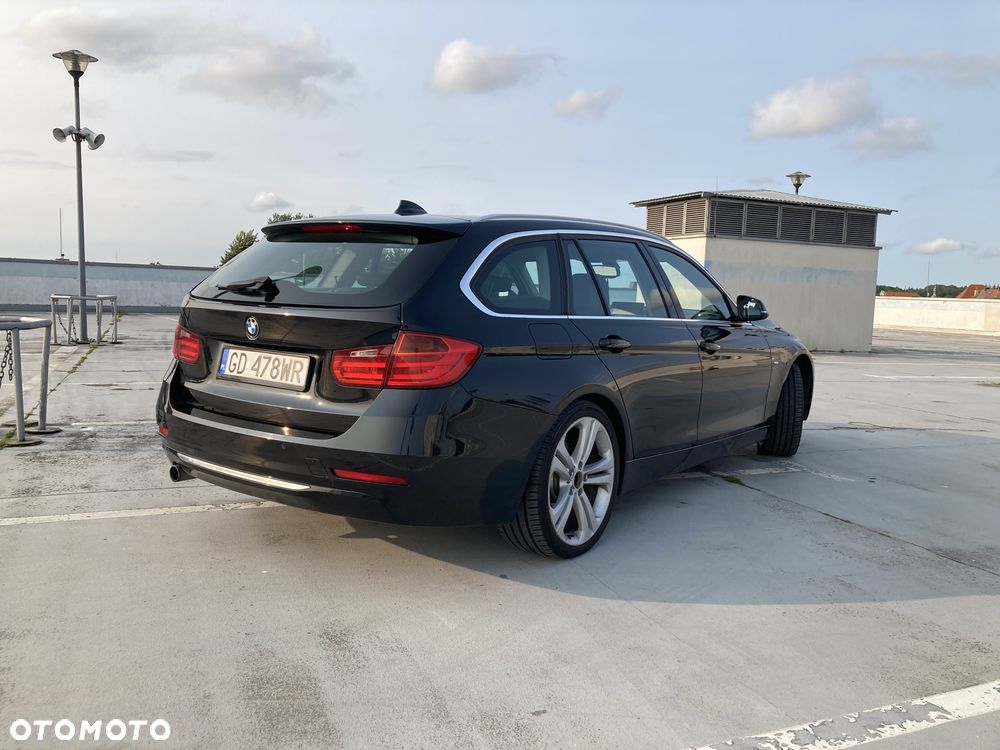 BMW Seria 3 318d xDrive Luxury Line - 4