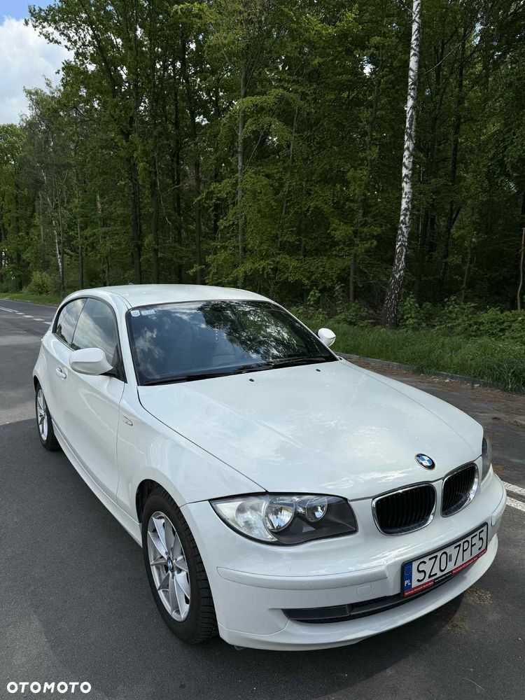 BMW Seria 1 116i - 1