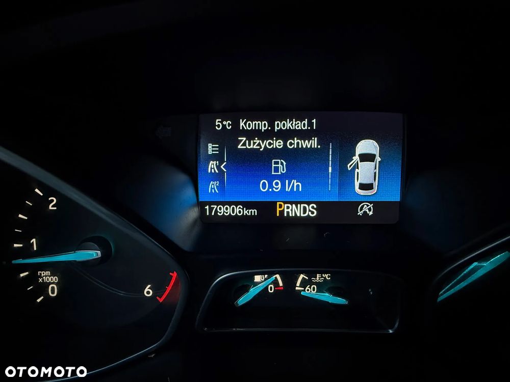 Ford Focus 1.5 EcoBlue Start-Stopp-System TITANIUM - 19