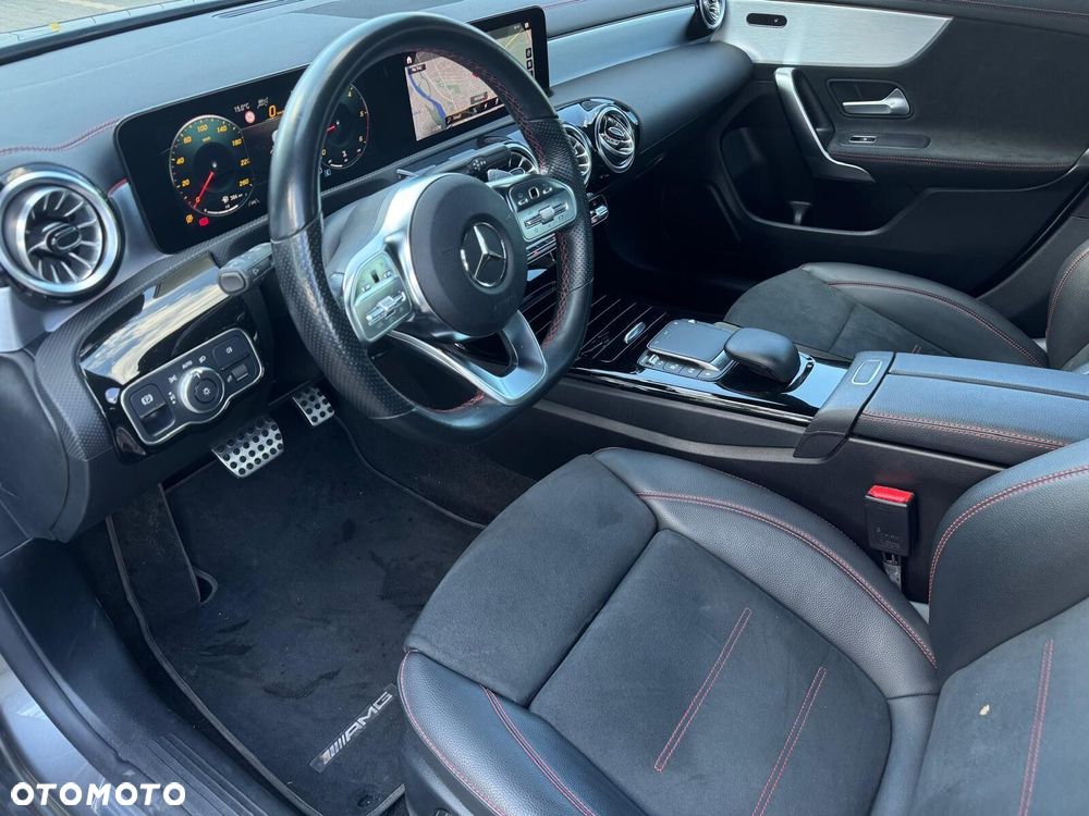Mercedes-Benz CLA 200 d AMG Line 8G-DCT - 21
