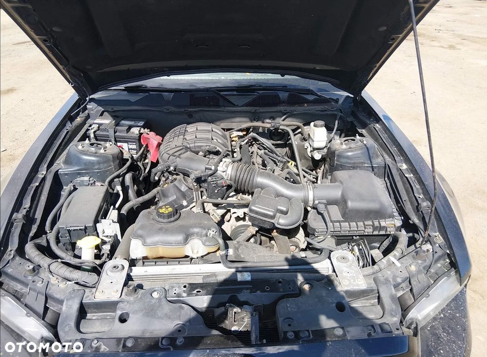 Ford Mustang 3.7 V6 Premium - 12