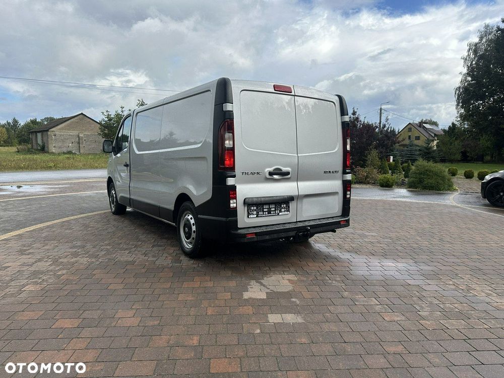 Renault Trafic - 9
